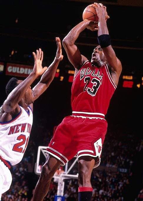 轮的比赛中 轮的比赛中