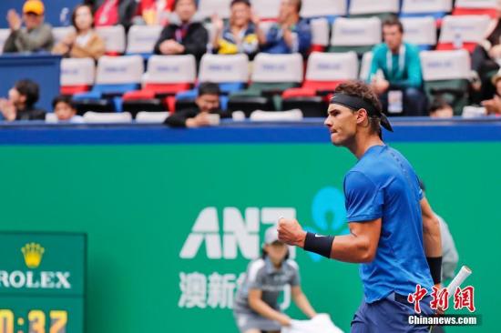 赛表现做出 赛表现做出