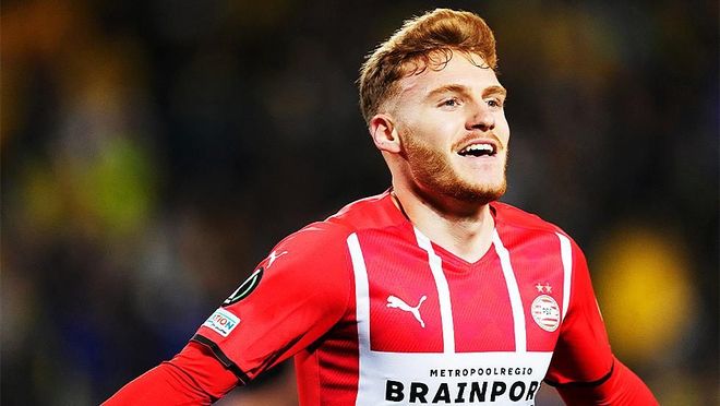 而年轻的中 而年轻的中